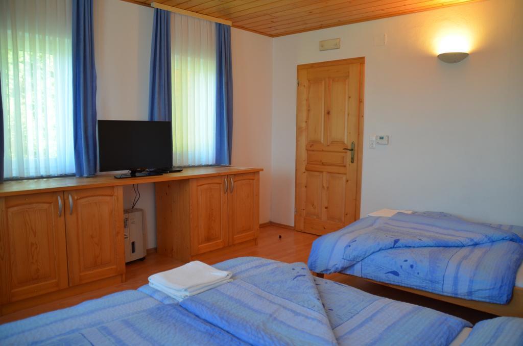 Apartmaji Srnca Cerkno Exterior foto